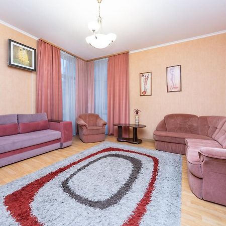 Apartments In The Center Of Pechersk Kyiv Exterior foto