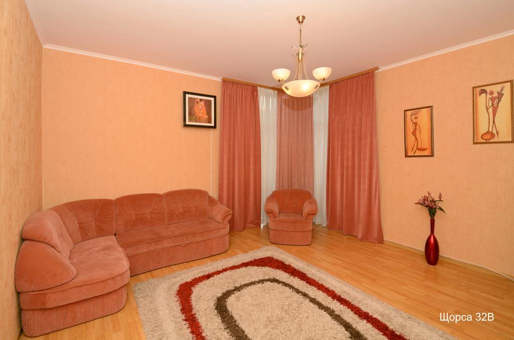 Apartments In The Center Of Pechersk Kyiv Exterior foto